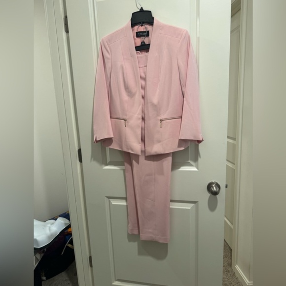 Light pink suit